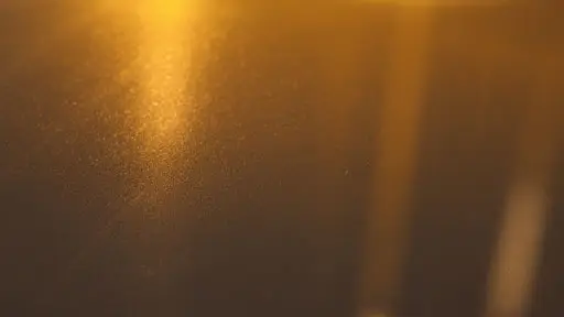 Warm wirkendes Lichtmotiv als Symbol für die Feuerbestattung.